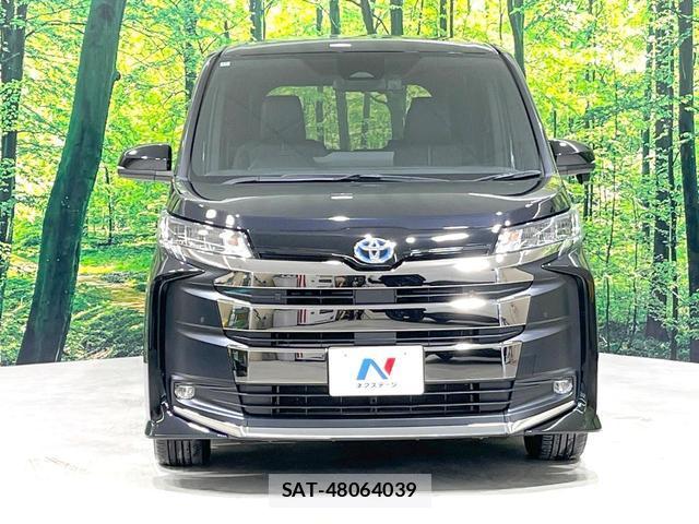 Toyota NOAH 2024-12 8866742-15