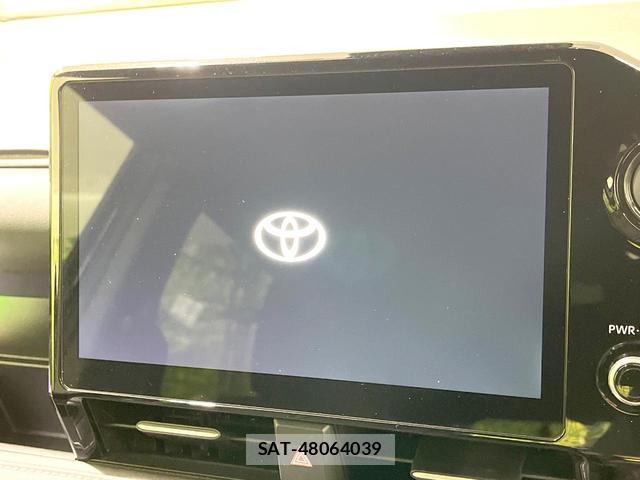 Toyota NOAH 2024-12 8866742-3