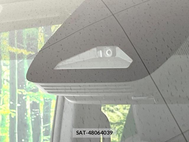 Toyota NOAH 2024-12 8866742-6