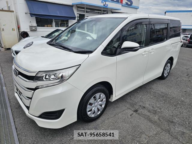 Toyota NOAH 2019 8866775-1
