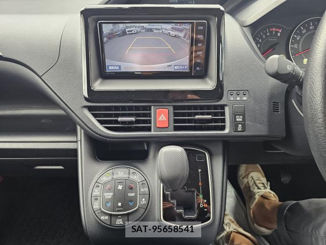 Toyota NOAH 2019 8866775-11