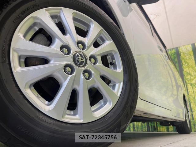 Toyota NOAH 2018-06 8866827-13