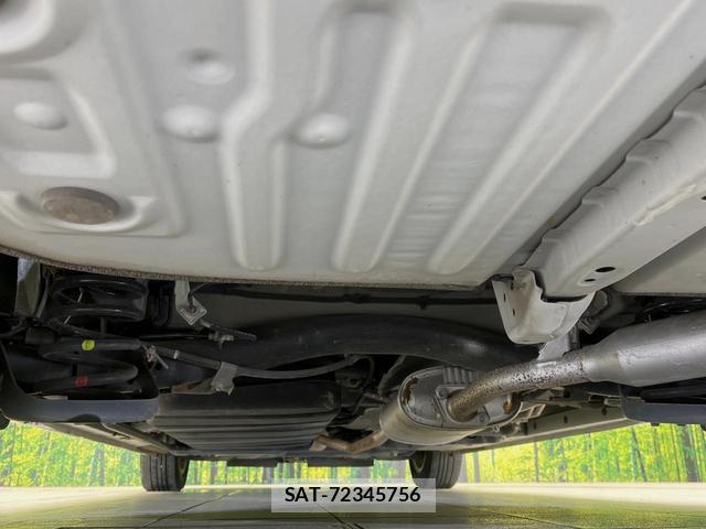 Toyota NOAH 2018-06 8866827-18