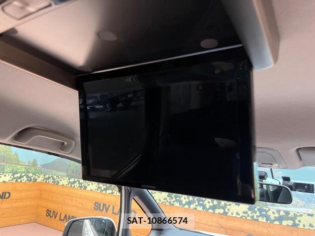 Toyota NOAH 2014-07 8867076-5