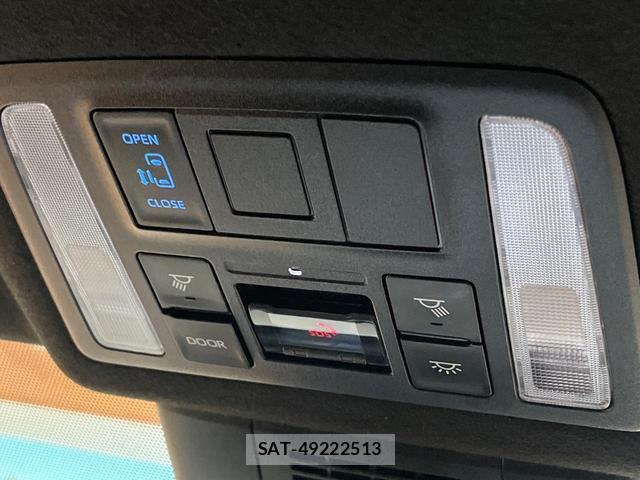 Toyota NOAH 2024-06 8867078-6