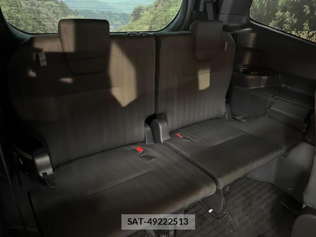 Toyota NOAH 2024-06 8867078-9