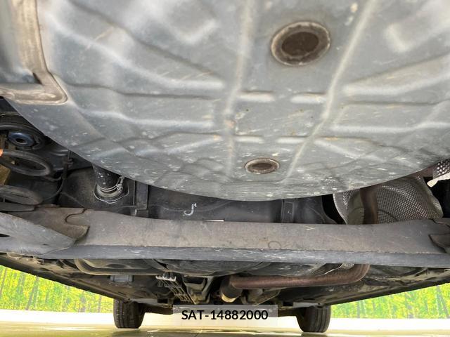 Nissan NOTE 2018-02 8867204-19