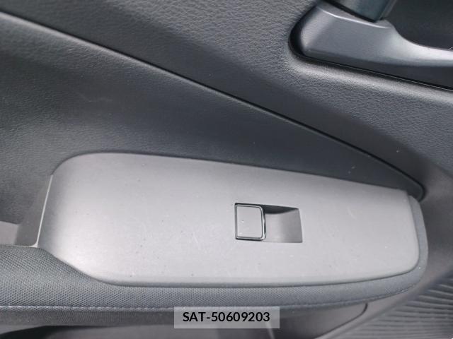 Nissan NOTE 2021-09 8867324-12