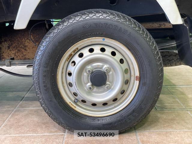 Nissan CLIPPER TRUCK 2018-03 8866736-9