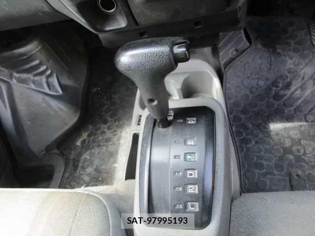Nissan CLIPPER VAN 2005 8866800-2