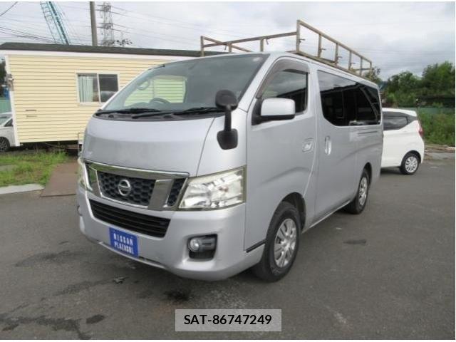 Nissan NV350 Caravan 2015-06 8865528-0