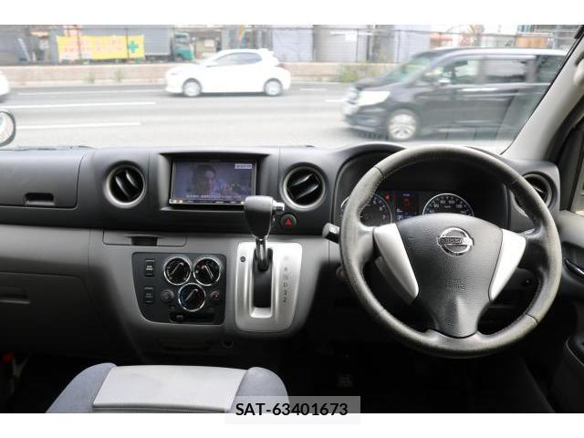Nissan NV350 Caravan 2013-05 8866299-2