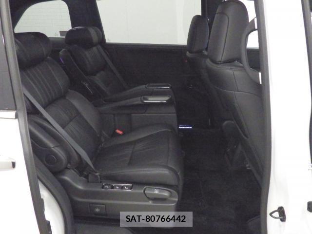 Honda ODYSSEY 2024-06 8866671-4
