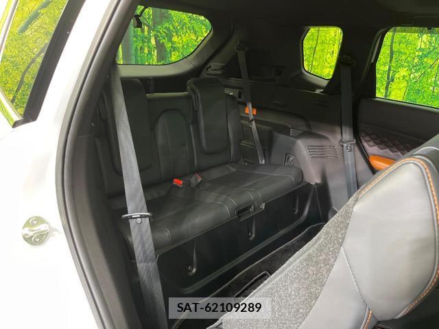 Mitsubishi OUTLANDER PHEV 2023-03 8865343-9