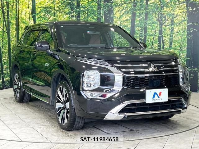 Mitsubishi OUTLANDER PHEV 2024-12 8866245-15