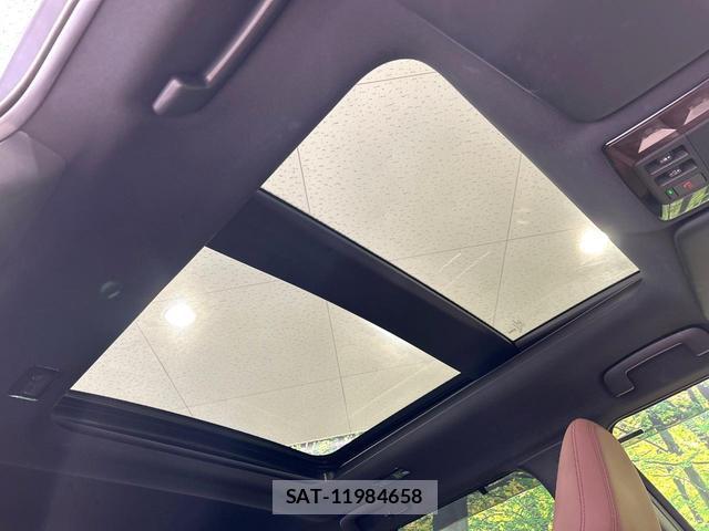 Mitsubishi OUTLANDER PHEV 2024-12 8866245-2