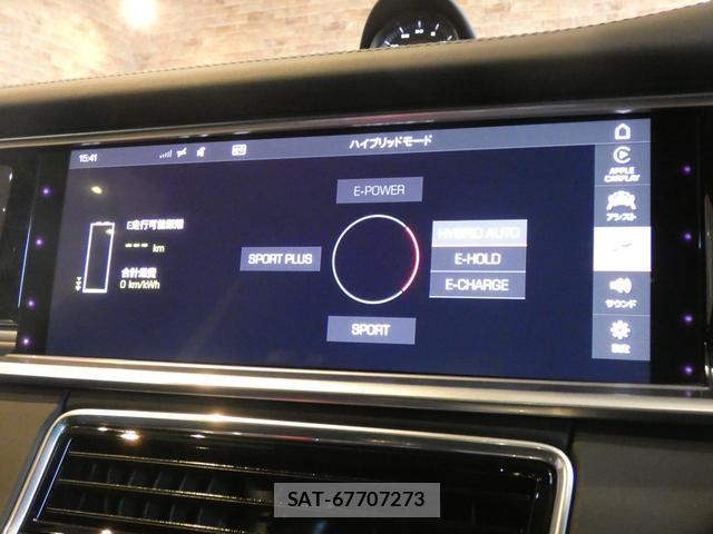 Porsche PANAMERA 2018-08 8867303-13