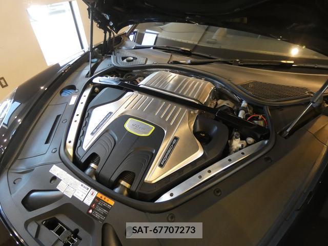 Porsche PANAMERA 2018-08 8867303-19