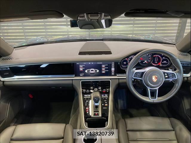 Porsche PANAMERA 2018-08 8867496-1