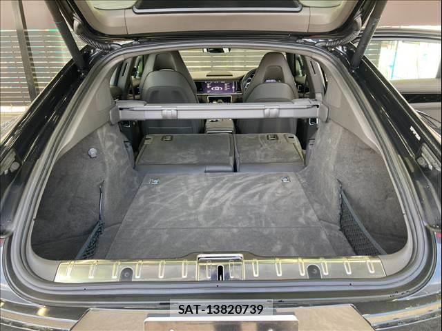 Porsche PANAMERA 2018-08 8867496-12