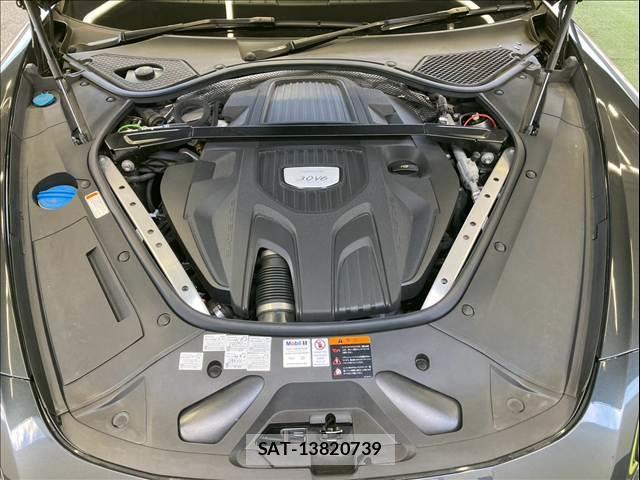 Porsche PANAMERA 2018-08 8867496-13