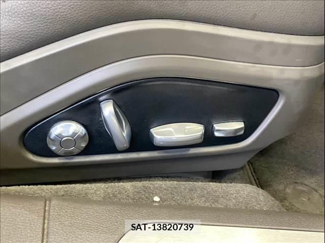 Porsche PANAMERA 2018-08 8867496-8