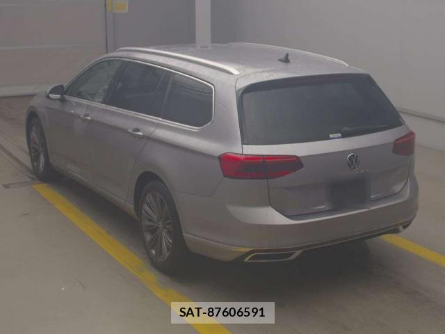 VolksWagen PASSAT VARIANT 2021-04 8866621-1