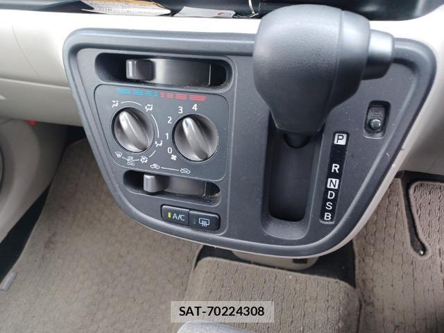 Toyota PASSO 2020-08 8867323-11