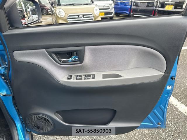 Toyota PIXIS JOY 2018-03 8866153-16