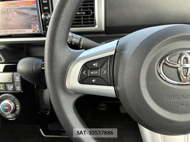 Toyota Pixis Mega 2018-04 8865634-19