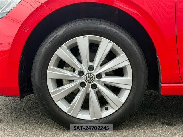 VolksWagen POLO 2018-10 8865635-10