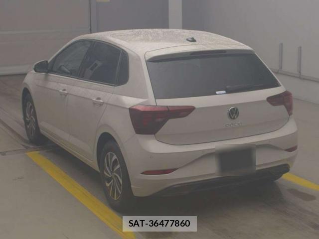 VolksWagen POLO 2024-12 8866623-5