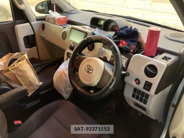 Toyota PORTE 2013-05 8866538-8