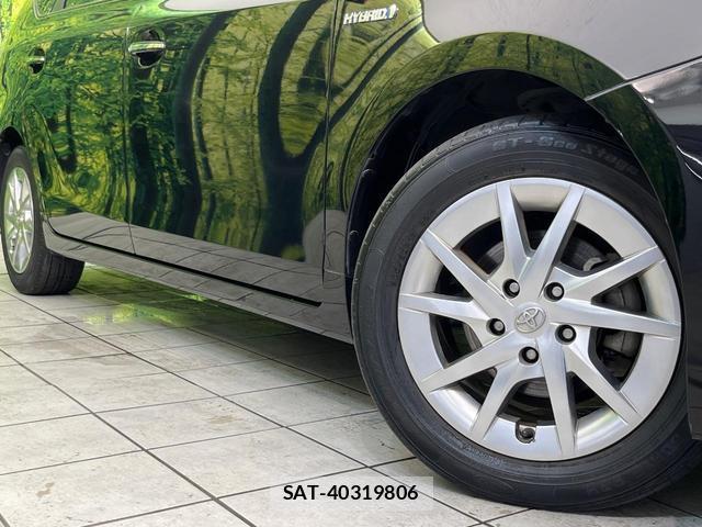 Toyota PRIUS ALPHA 2014-02 8865341-12