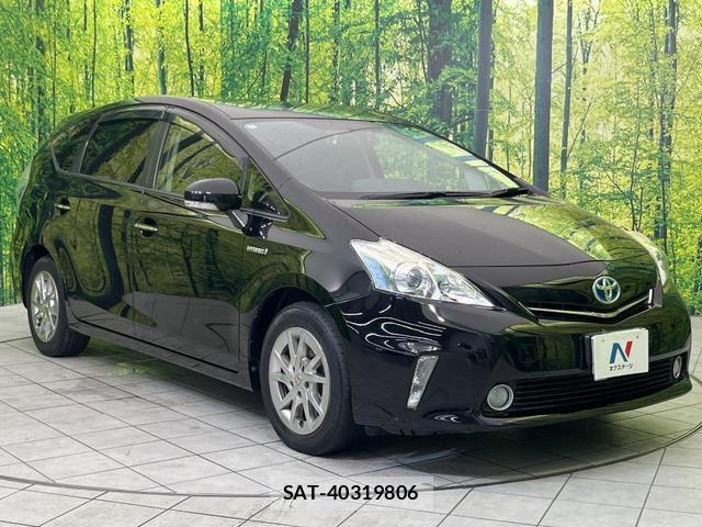 Toyota PRIUS ALPHA 2014-02 8865341-15