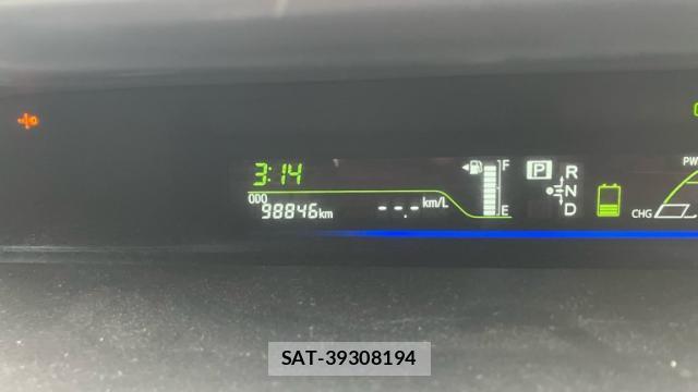 Toyota PRIUS ALPHA 2011-10 8865859-10