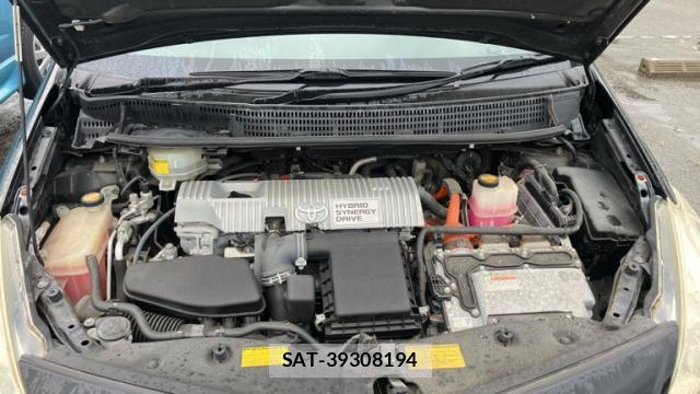 Toyota PRIUS ALPHA 2011-10 8865859-14