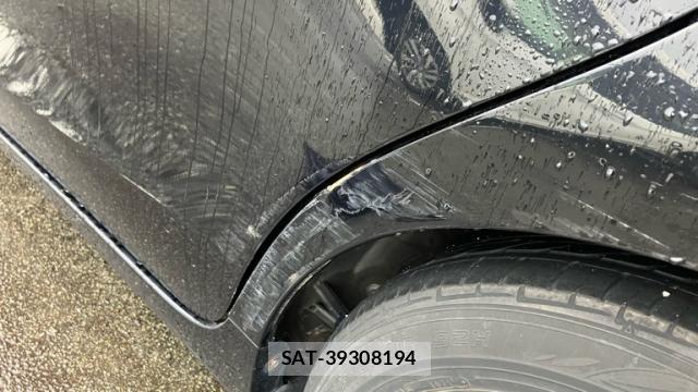 Toyota PRIUS ALPHA 2011-10 8865859-16