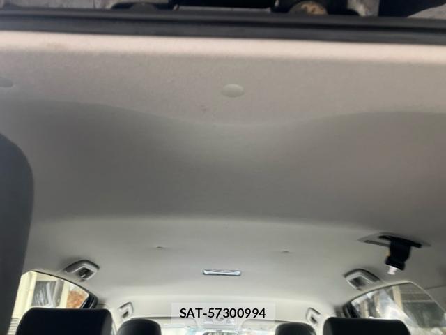 Toyota PRIUS ALPHA 2012-11 8865977-10