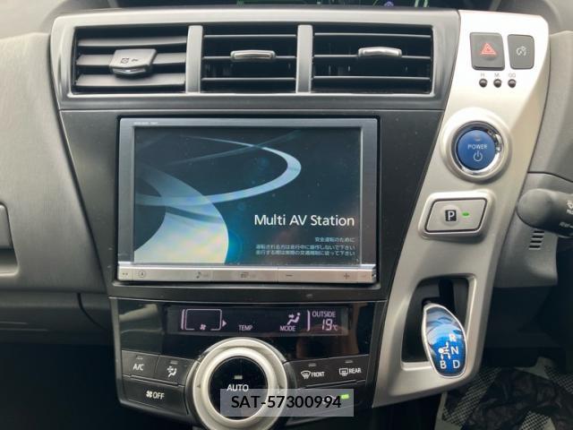 Toyota PRIUS ALPHA 2012-11 8865977-18
