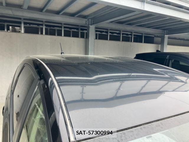 Toyota PRIUS ALPHA 2012-11 8865977-3