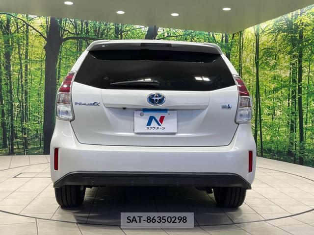 Toyota PRIUS ALPHA 2015-03 8866414-14