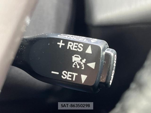 Toyota PRIUS ALPHA 2015-03 8866414-5