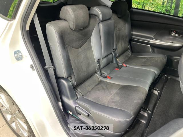 Toyota PRIUS ALPHA 2015-03 8866414-8