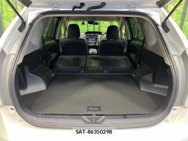 Toyota PRIUS ALPHA 2015-03 8866414-9