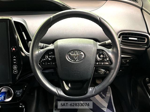 Toyota PRIUS PHV 2019-04 8865805-11