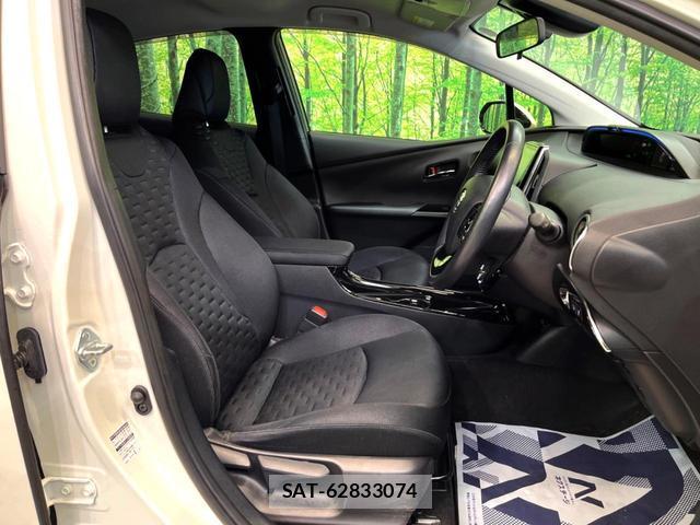 Toyota PRIUS PHV 2019-04 8865805-13