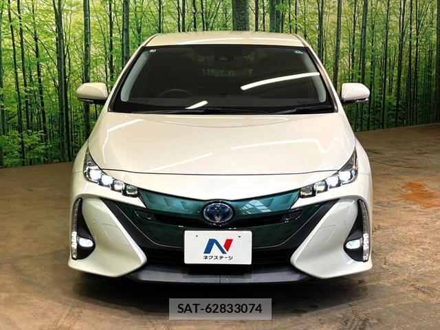 Toyota PRIUS PHV 2019-04 8865805-7