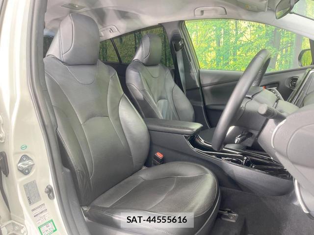 Toyota PRIUS PHV 2018-01 8866020-7