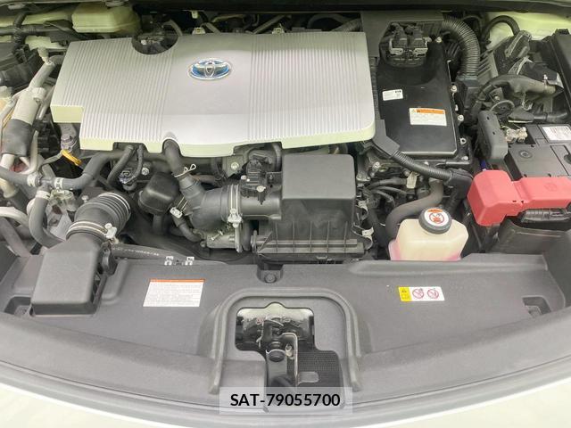 Toyota PRIUS PHV 2017-05 8866025-17